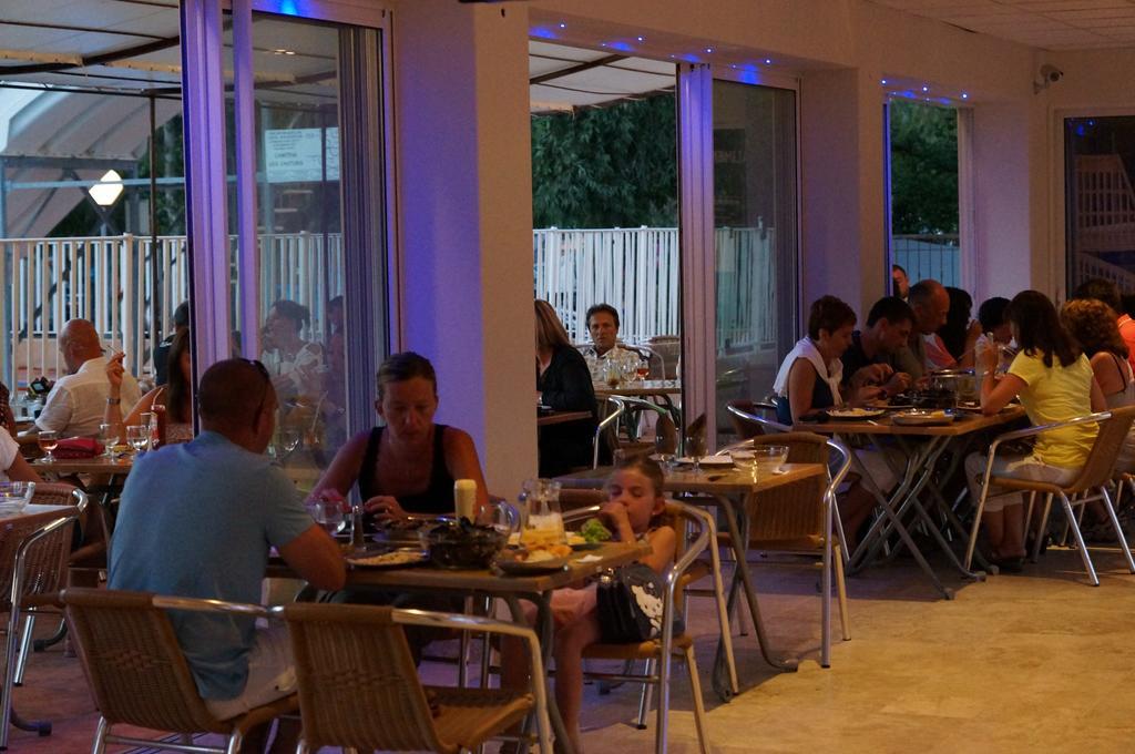 Camping Les Castors Calvi  Ngoại thất bức ảnh