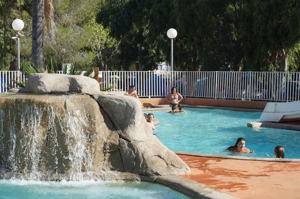 Camping Les Castors Calvi  Ngoại thất bức ảnh
